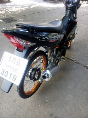 ขายลูกเดียวsonicสตาทมือcbชัก3แว้นๆปี2544 ขายไม่แพง มีเล่มเอกสารครบ