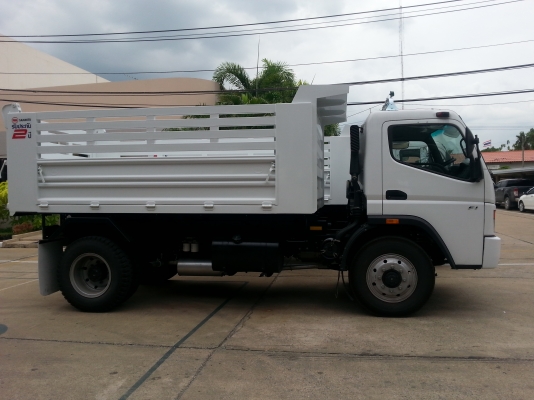 NEW FUSO 6ล้อ กระบะดั๊มสามมิตร