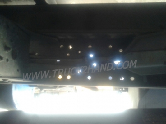 ISUZU  NPR  6 ล้อ  บรรทุกตู้เย็น  120  แรงม้า ตู้ 3 ประตู