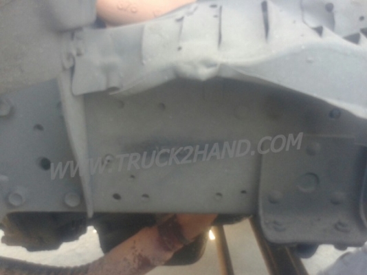 ISUZU  NPR  6 ล้อ  บรรทุกตู้เย็น  120  แรงม้า ตู้ 3 ประตู