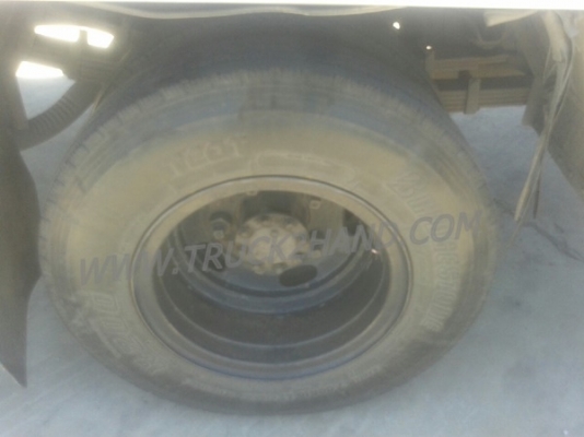 ISUZU  NPR  6 ล้อ  บรรทุกตู้เย็น  120  แรงม้า ตู้ 3 ประตู