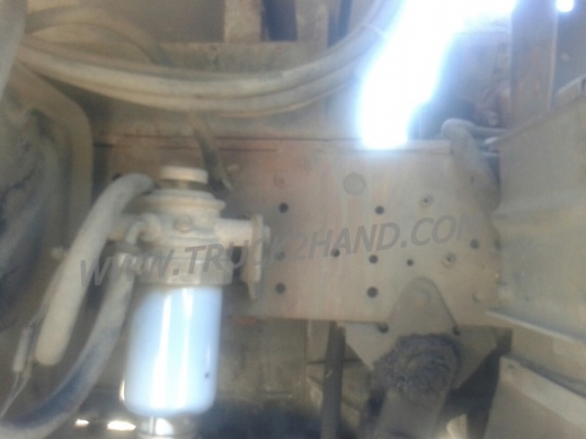 ISUZU  NPR  6 ล้อ  บรรทุกตู้เย็น  120  แรงม้า ตู้ 3 ประตู