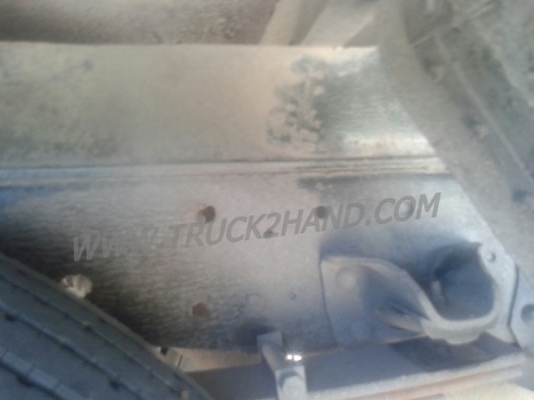 ISUZU  NPR  6 ล้อ  บรรทุกตู้เย็น  120  แรงม้า ตู้ 3 ประตู