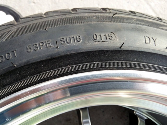 แมกซ์ ขอบ 15"