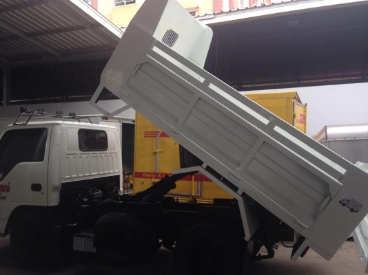 ขายรถดั้ม4ล้อ6ล้อ