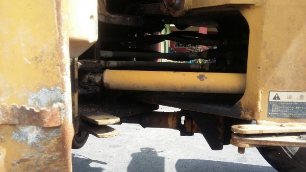 ต้องการขายรถตักล้อยางKomatsu  507