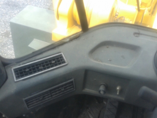 รถตักล้อยาง KOMATSU WA 450 รถตักล้อยาง KOMATSU WA 450