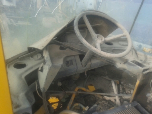 รถตักล้อยาง KOMATSU WA 450 รถตักล้อยาง KOMATSU WA 450