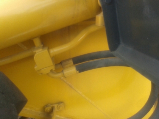 รถตักล้อยาง KOMATSU WA 450 รถตักล้อยาง KOMATSU WA 450