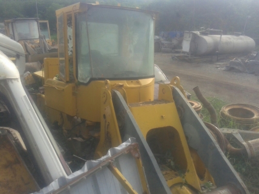 รถตักล้อยาง KOMATSU WA 450 รถตักล้อยาง KOMATSU WA 450