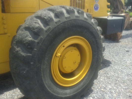 รถตักล้อยาง KOMATSU WA 450 รถตักล้อยาง KOMATSU WA 450