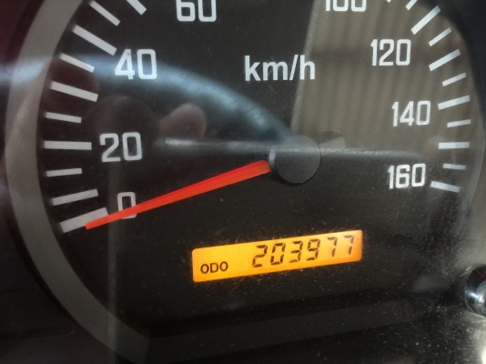 ขายดาวน์...10ล้อหัวลา..360แรง ปี56 รถสวย ไมล์203977กิโล..รถเดิมไม่มีชน ไม่แกะ