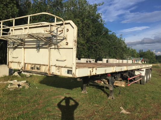 ขายดาวน์...10ล้อหัวลา..360แรง ปี56 รถสวย ไมล์203977กิโล..รถเดิมไม่มีชน ไม่แกะ