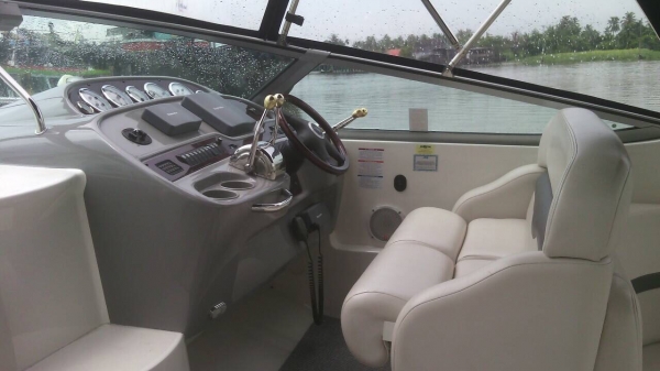 ลดราคา....ขายด่วน 03 Searay 320 Sundancer สภาพป้ายแดง by Xteam