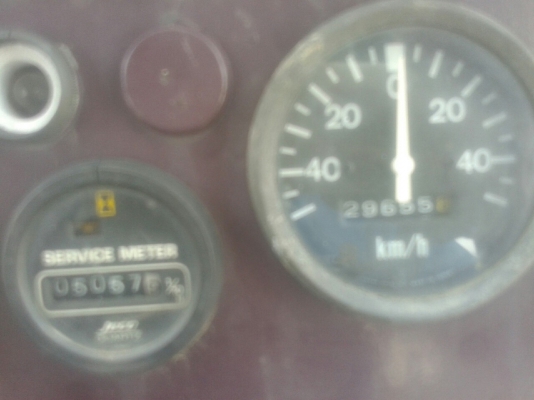 รถตักล้อยาง KOMATSU WR8 รถตักล้อยาง KOMATSU WR8