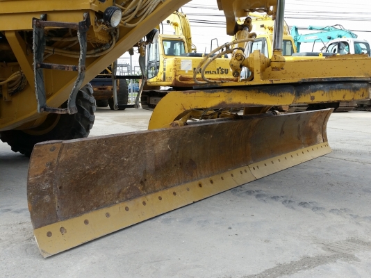 มาใหม่ !! พึ่งถึงไทยรถเกรด Caterpillar 140G นำเข้าจาก USA แท้ 1000\% Serial สูง 72V13xxx สภาพสวย ไม่เคยใช้งานในไทย