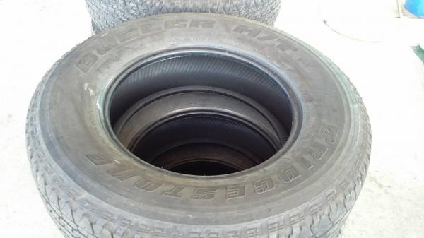 ขายยาง 245/70/16 ปี 15 ราคา 3000