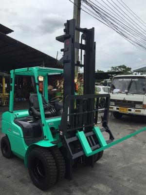 ขาย ฟอล์คลิฟต์ 2.5 ตัน MITSUBISHI FD25NT รุ่นใหม่ล่าสุด เสา 4 เมตร งาฮิ้งฟอล์ค ขาย ฟอล์คลิฟต์ 2.5 ตัน MITSUBISHI FD25NT รุ่นใหม่ล่าสุด เสา 4 เมตร งาฮิ้งฟอล์ค