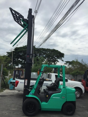 ขาย ฟอล์คลิฟต์ 2.5 ตัน MITSUBISHI FD25NT รุ่นใหม่ล่าสุด เสา 4 เมตร งาฮิ้งฟอล์ค ขาย ฟอล์คลิฟต์ 2.5 ตัน MITSUBISHI FD25NT รุ่นใหม่ล่าสุด เสา 4 เมตร งาฮิ้งฟอล์ค