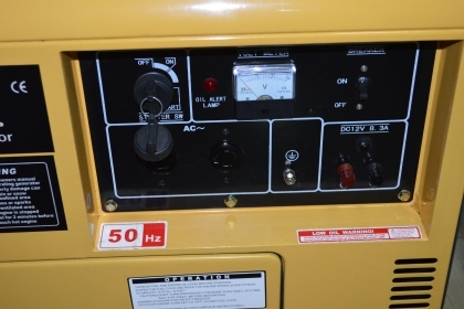 เครื่องปั่นไฟฟ้าดีเซล ขนาด 5 kva แบบเก็บเสียง เครื่องปั่นไฟฟ้าดีเซล ขนาด 5 kva แบบเก็บเสียง
