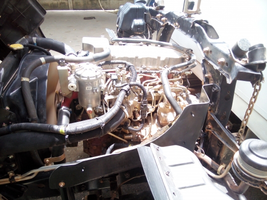 6 ล้อกลาง  *Euro.3*  HINO  *ซีรีย์500*  FC9J 175 แรงม้า *คอมมอนเรว* ยาว 6.50 ม.*  รถสวยเดิม+สวยจริง * รถห้างแท้ * มีเล่มพร้อม *