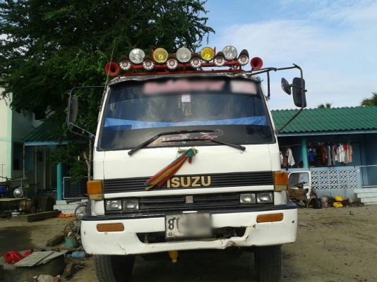 ขายรถ 10 ล้อ 2 เพลา ดั้ม  ISUZU ล๊อค 170 เบรคทิปฟี้ ราคา.670000 ต่อรอง สนใจโทรจองด่วน