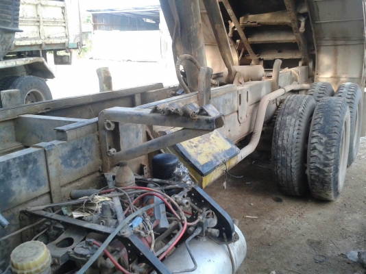 ขายรถ 10 ล้อ 2 เพลา ดั้ม  ISUZU ล๊อค 170 เบรคทิปฟี้ ราคา.670000 ต่อรอง สนใจโทรจองด่วน