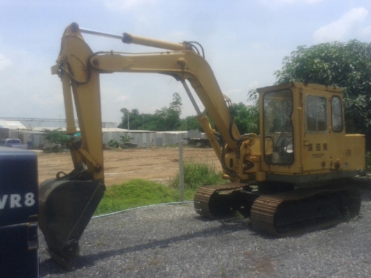 รถแบคโฮ KOMATSU รถแบคโฮ KOMATSU