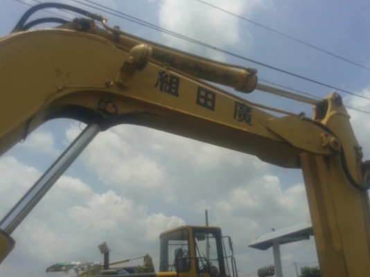 รถแบคโฮ KOMATSU รถแบคโฮ KOMATSU