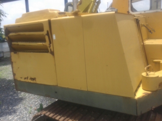 รถแบคโฮ KOMATSU รถแบคโฮ KOMATSU