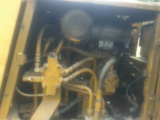 รถแบคโฮ KOMATSU รถแบคโฮ KOMATSU