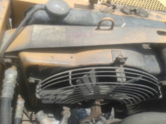 รถแบคโฮ KOMATSU รถแบคโฮ KOMATSU