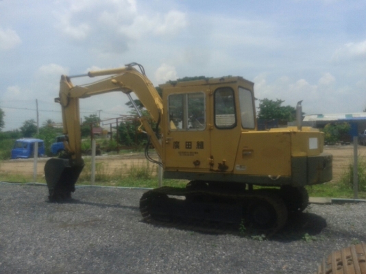 รถแบคโฮ KOMATSU รถแบคโฮ KOMATSU