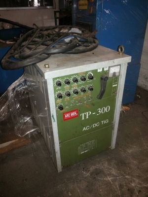 ขายตู้เชื่อมco2ใต้หวันขนาด300ยี่ห้อArc men