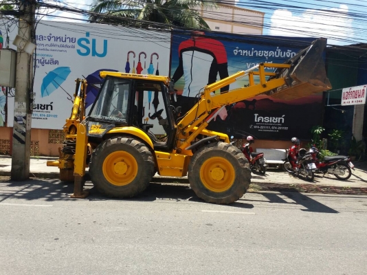 ขายJCBรุ่น4CXสภาพสวยพร้อมใช้ ติดต่อได้ ที่คุณ อ๊อฟ พิจิตร 086-737-9991 ขายJCBรุ่น4CXสภาพสวยพร้อมใช้ ติดต่อได้ ที่คุณ อ๊อฟ พิจิตร 086-737-9991