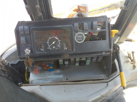 ขายJCBรุ่น4CXสภาพสวยพร้อมใช้ ติดต่อได้ ที่คุณ อ๊อฟ พิจิตร 086-737-9991 ขายJCBรุ่น4CXสภาพสวยพร้อมใช้ ติดต่อได้ ที่คุณ อ๊อฟ พิจิตร 086-737-9991