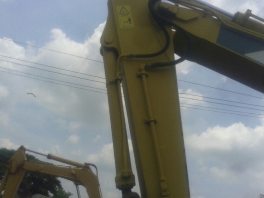 รถแบคโฮ KOBELCO รถแบคโฮ KOBELCO
