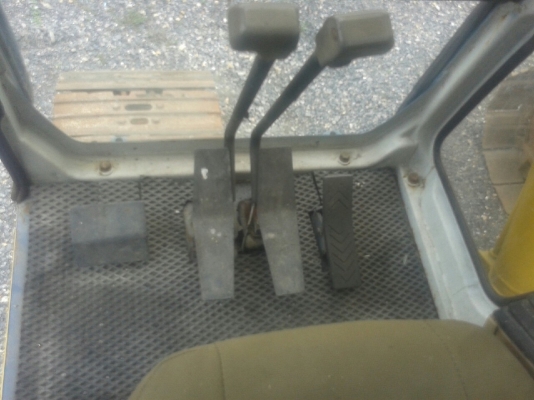 รถแบคโฮ KOBELCO รถแบคโฮ KOBELCO