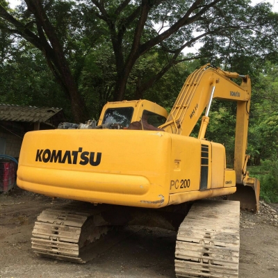 ขายรถแบคโฮ KOMATSU PC200-6 เอกสารเล่มทะเบียน เครื่องคัมมิ้น ราคา 720000
