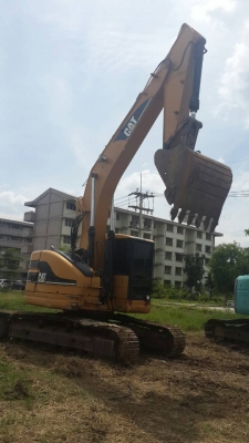 ขายCAT321D สภาพสวยพร้อมใช้ ติดต่อได้ คุณ อ๊อฟ พิจิตร 086-737-9991