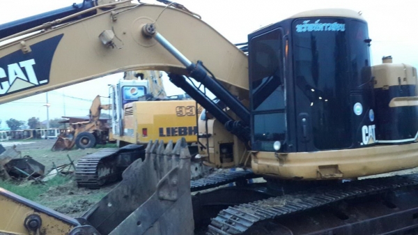 ขายCAT321D สภาพสวยพร้อมใช้ ติดต่อได้ คุณ อ๊อฟ พิจิตร 086-737-9991 ขายCAT321D สภาพสวยพร้อมใช้ ติดต่อได้ คุณ อ๊อฟ พิจิตร 086-737-9991