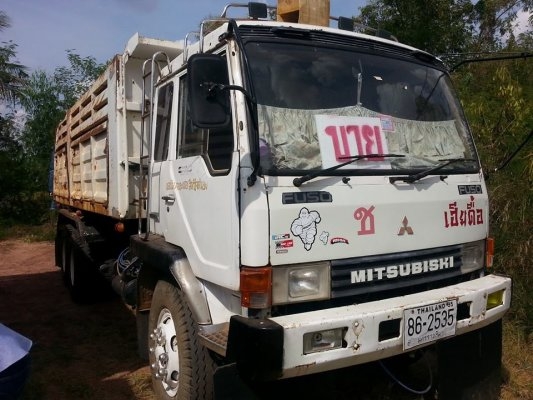 ขายMITSUBISHI FN527M-A เครื่อง220เทอร์โบ โลฮาย10สปีด พ.เพาเวอร์ เบรกทิฟฟี่ ภายในสวย แอร์เย็น สภาพพร้อมใช้งาน เอกสารพร้อมโอน โทร 090-8588220คุณนะ 093-3258446คุณบิว ID:narong498 หรือเข้าดูสินค้าอื่นๆได้ที่ www.truck.in.th/498 หรือเพจFacebook ณรงค์ ซื้อขายรถ