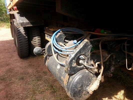 ขายMITSUBISHI FN527M-A เครื่อง220เทอร์โบ โลฮาย10สปีด พ.เพาเวอร์ เบรกทิฟฟี่ ภายในสวย แอร์เย็น สภาพพร้อมใช้งาน เอกสารพร้อมโอน โทร 090-8588220คุณนะ 093-3258446คุณบิว ID:narong498 หรือเข้าดูสินค้าอื่นๆได้ที่ www.truck.in.th/498 หรือเพจFacebook ณรงค์ ซื้อขายรถ