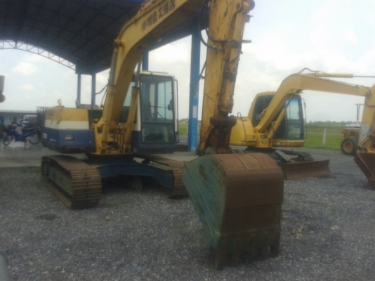 รถแบคโฮ KOBELCO PC120