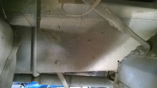 ขาย 10 ล้อ เพลาเดียว HINO KT925 วางหัว SUMO227 เครื่อง EH700 168 แรงม้า ช่วงล่างใหญ่ คัสซีสวย พวงมาลัยพาวเวอร์ ทะเบียนพร้อมโอนครับ