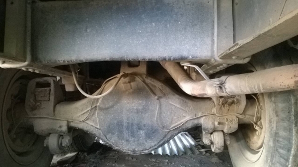 ขาย 10 ล้อ เพลาเดียว HINO KT925 วางหัว SUMO227 เครื่อง EH700 168 แรงม้า ช่วงล่างใหญ่ คัสซีสวย พวงมาลัยพาวเวอร์ ทะเบียนพร้อมโอนครับ