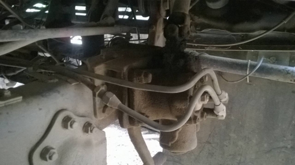 ขาย 10 ล้อ เพลาเดียว HINO KT925 วางหัว SUMO227 เครื่อง EH700 168 แรงม้า ช่วงล่างใหญ่ คัสซีสวย พวงมาลัยพาวเวอร์ ทะเบียนพร้อมโอนครับ