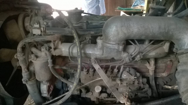 ขาย 10 ล้อ เพลาเดียว HINO KT925 วางหัว SUMO227 เครื่อง EH700 168 แรงม้า ช่วงล่างใหญ่ คัสซีสวย พวงมาลัยพาวเวอร์ ทะเบียนพร้อมโอนครับ