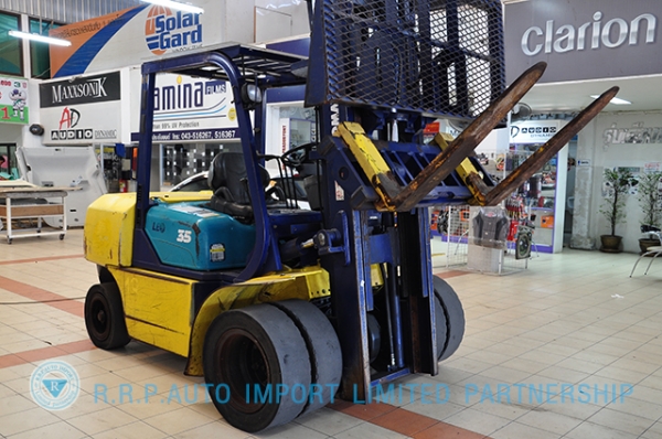 ขายรถโฟล์คลิฟท์มือสอง KOMATSU รุ่น FD35W7  ราคา 470,000 บาท นำเข้าจากประเทศญี่ปุ่น 100\% ไม่เคยใช้งานในประเทศไทย