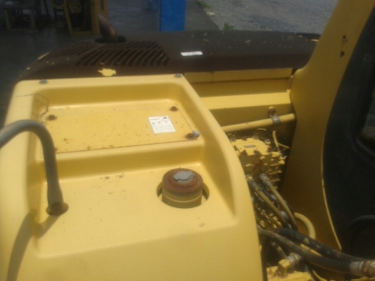 รถแบคโฮ KOMATSU รถแบคโฮ KOMATSU